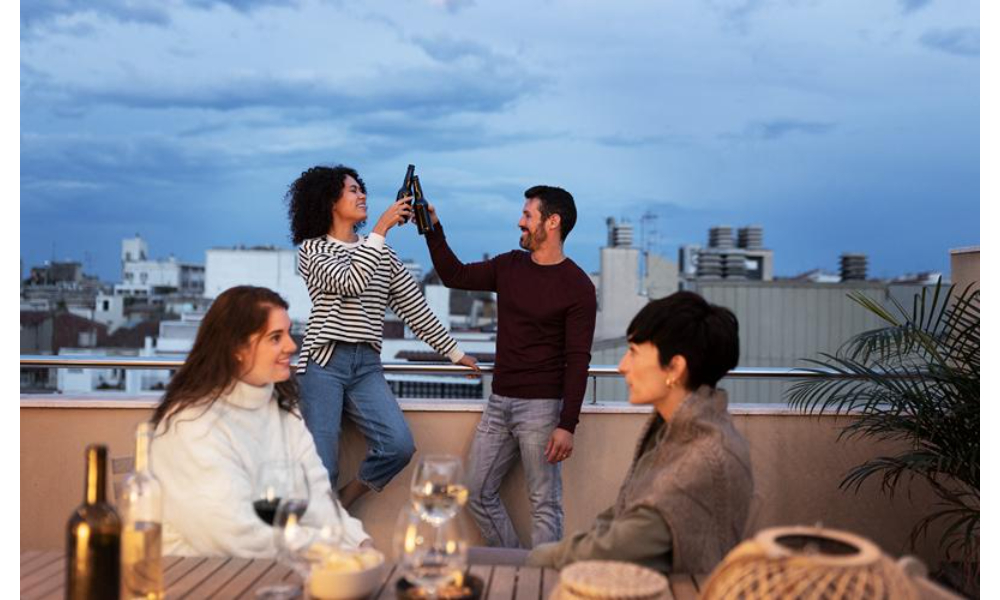 What’s the Skyline Twist with Tallest Rooftop Bars in Singapore